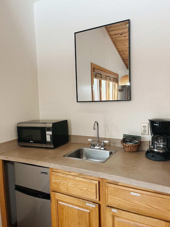 Cozy Cabin Close To Downtown 伍德兰帕克 外观 照片